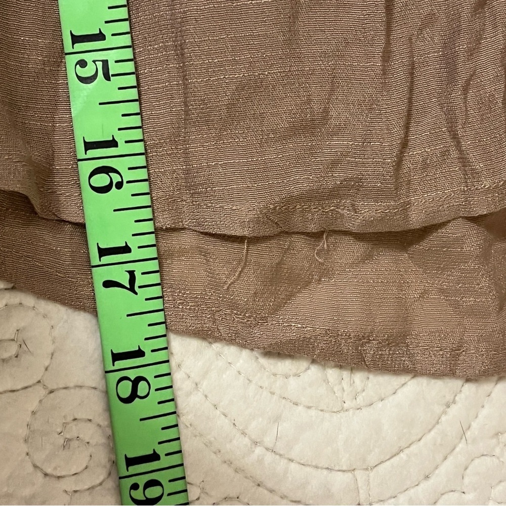 TALULAH Off-Shoulder  layered Cropped Flowy Blouse in Soft Taupe, size M - Picture 7 of 9